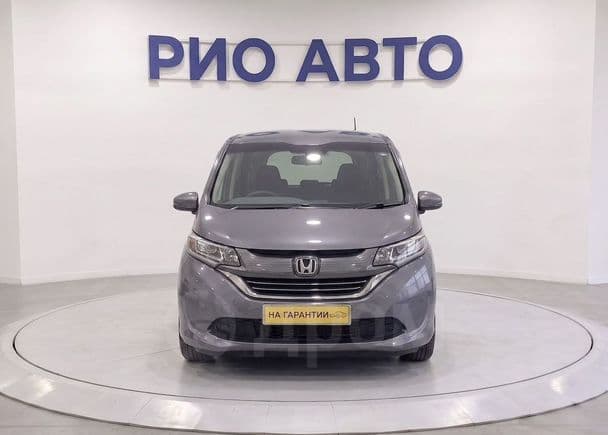 Honda Freed+ — фото 3