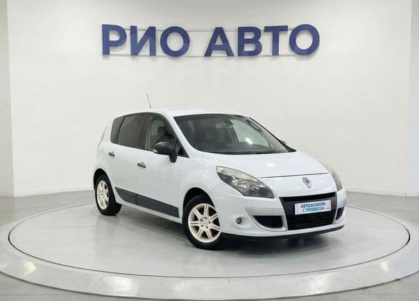 Renault Scenic — фото 3